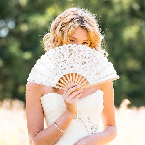 Celebrate Love with Wedding Hand Fans: Elegance and Comfort for Your Day