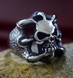 Wholesale CLAW HOLDING SKULL METAL BIKER RING (SOLD BY THE PIECE)