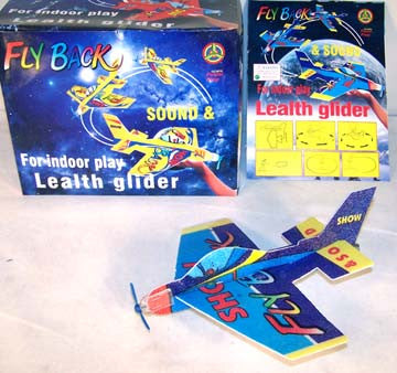 Wholesale FLY BACK SOUND AIRPLANE GLIDERS (Sold by the dozen)