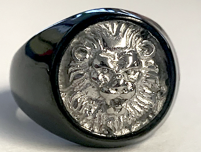 Wholesale BLACK & SILVER KING LION FACE METAL BIKER RING (sold by the piece)